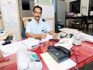 Suresh Gowda brother of railway minister